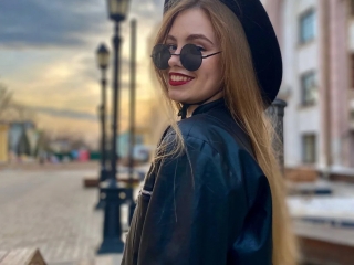 cristyhibbits