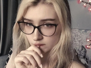 hellycherry