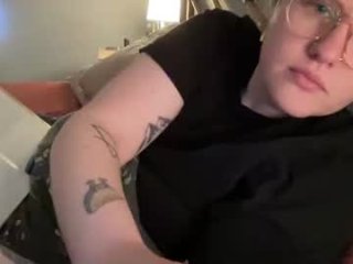 nonbinarymasc1