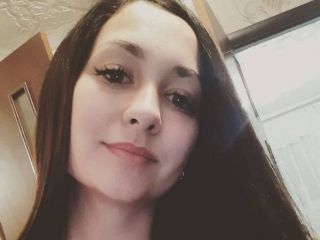 Betty_Charm